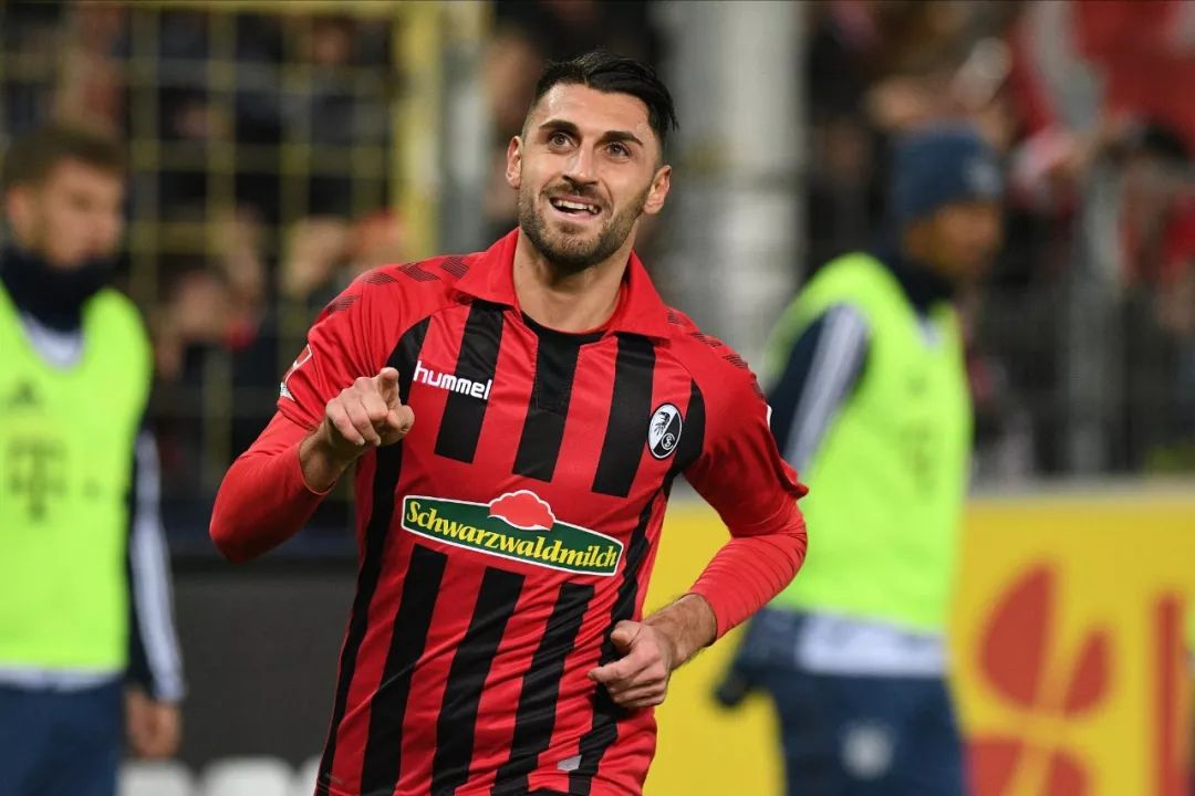  斯图加特补时绝杀科隆上演惊天逆转  